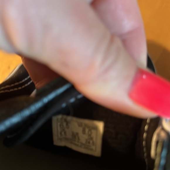 Vans - Picture 4 of 8